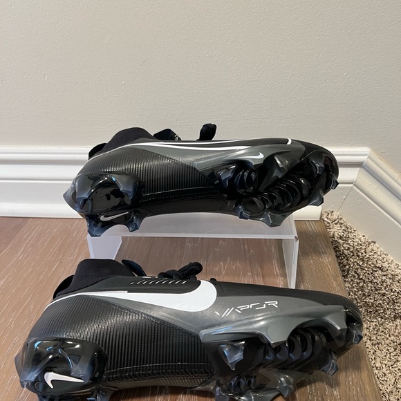 Nike Vapor Edge Pro 360 2 Football Cleats Black White DA5456-010 Men\'s Size